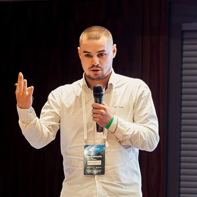 Denis Narizhny