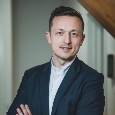 Jesper Sogaard логотип