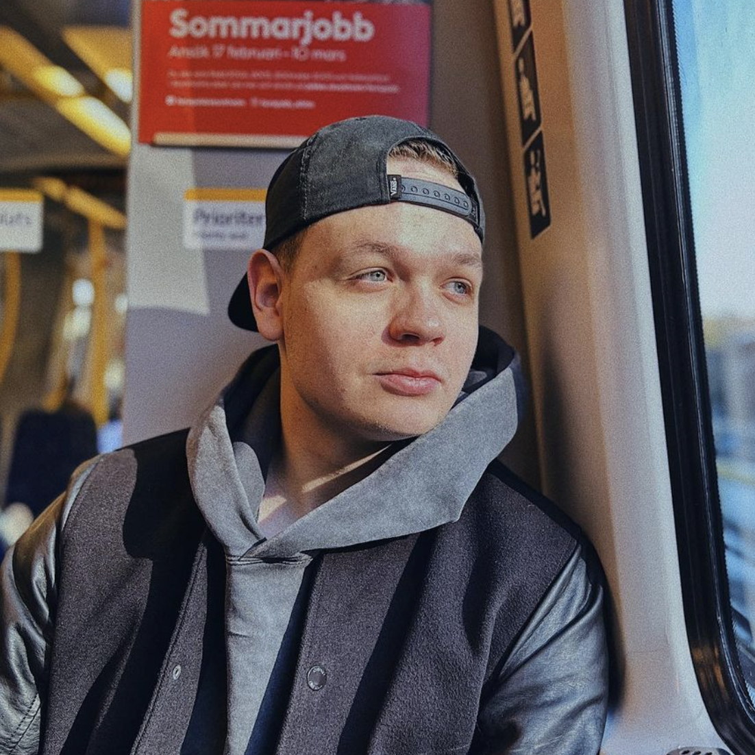 Kostya Kuzmenko логотип