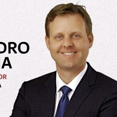Леандро Памплона