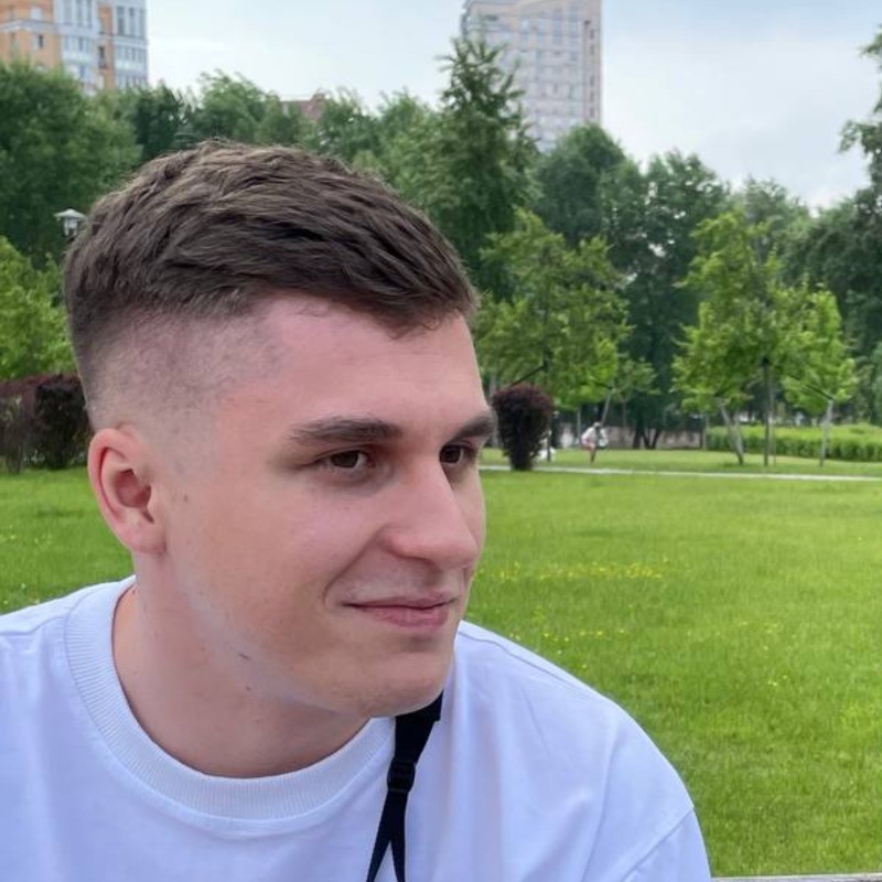 Nikita Rovynskyi логотип