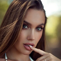 Полина Марченко логотип