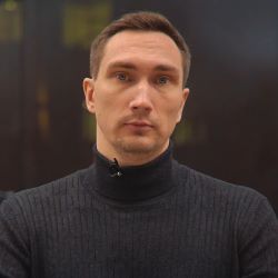 Roman Ogrin логотип