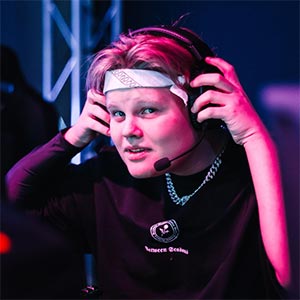Vadim Karavaev логотип