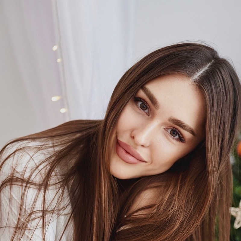 Victoria Khromets логотип
