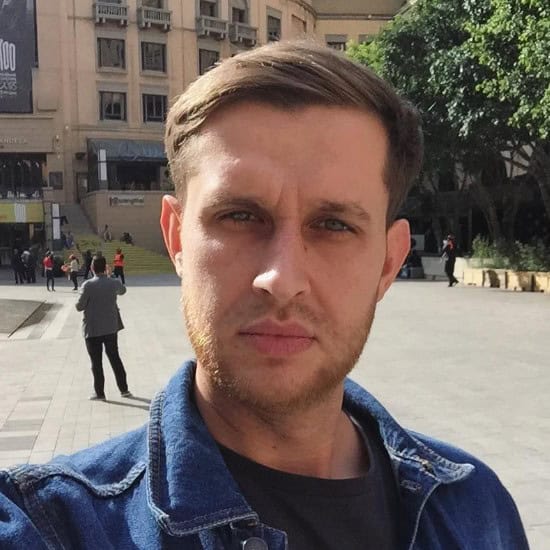 Vlad Utikalov логотип